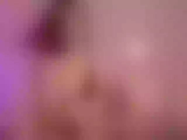 Live sex webcam photo for MadisonWeiss #271285387