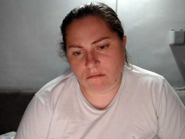 Live sex webcam photo for candycream74 #271302888