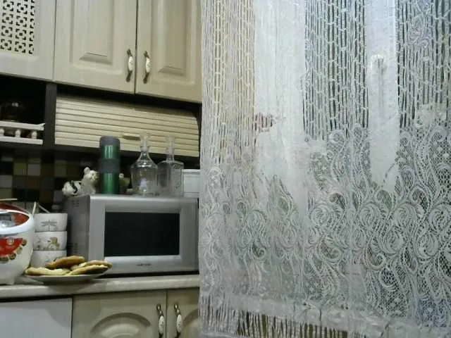 Live sex webcam photo for HelenLike #271301582