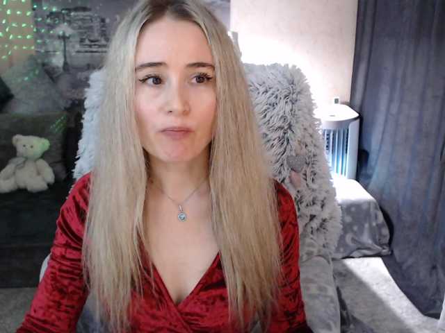 Live sex webcam photo for xyliganka777 #271301480