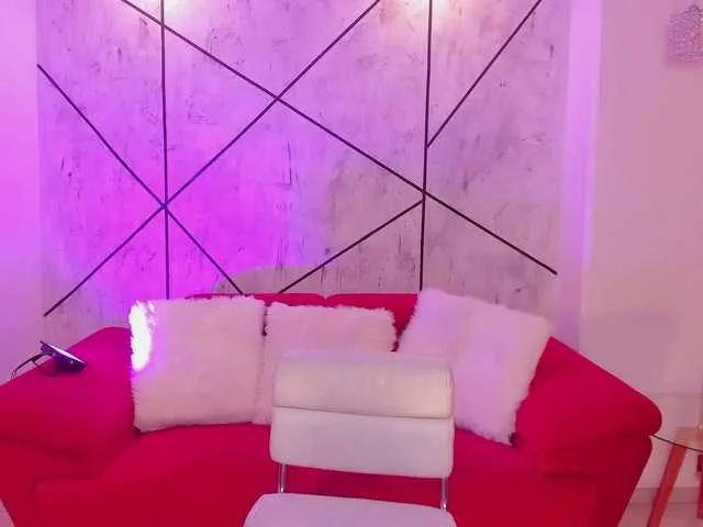 Live sex webcam photo for IbizaX #271301559