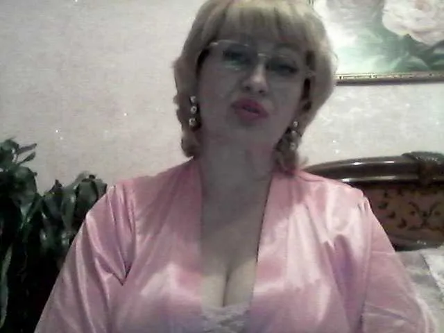 Live sex webcam photo for Ur-Mami #271313832