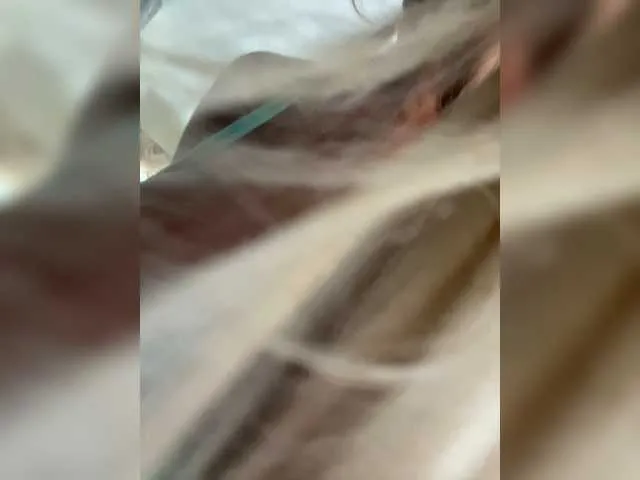 Live sex webcam photo for adrianna_fox #287953262