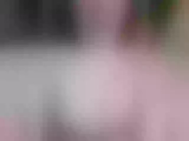 Live sex webcam photo for Mia883 #271309561