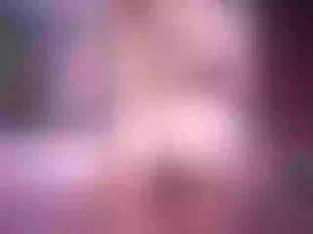 Live sex webcam photo for JuicyyAngel #271313182