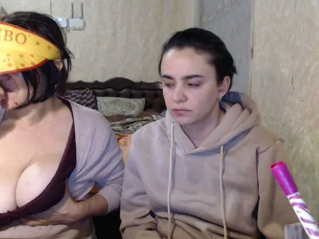 Live sex webcam photo for Katernia48 #271313386