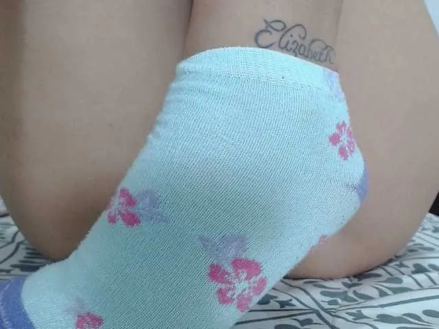 Live sex webcam photo for adri14-1 #271315021
