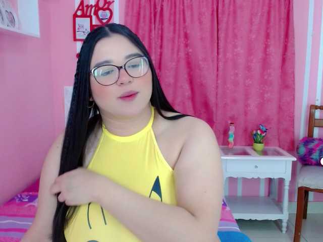 Live sex webcam photo for sweet-pink #271310150