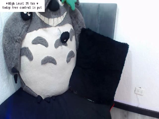 Live sex webcam photo for lexa_peach #271303145