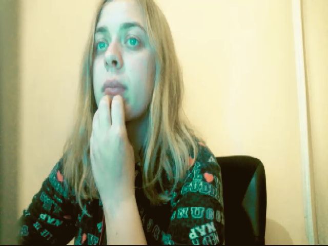 Live sex webcam photo for GoddessNika #271315494