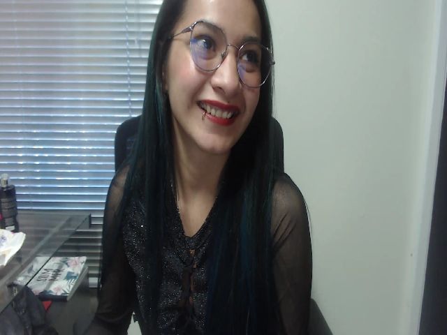 Live sex webcam photo for Pia_Smith_ #271316560