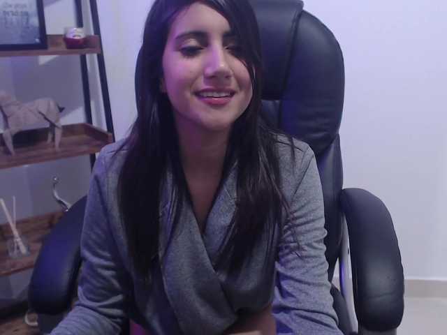 Live sex webcam photo for Loliita-hot #271302859