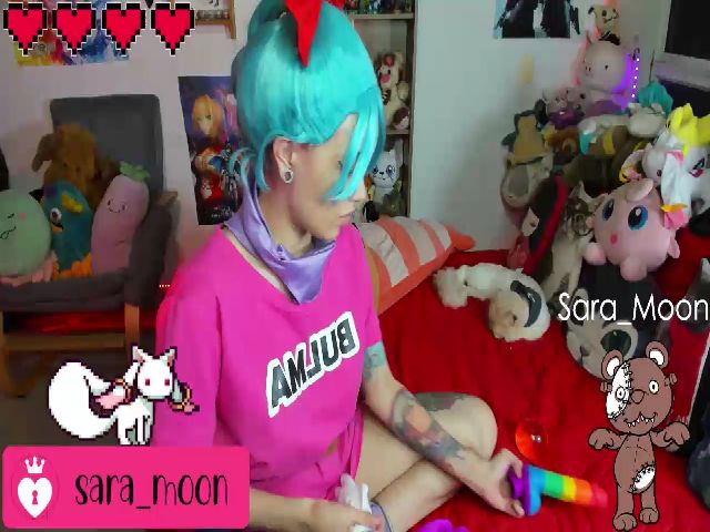 Live sex webcam photo for Sara_Skys #271305366