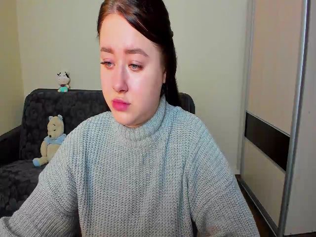 Live sex webcam photo for MissDiaa #271311265