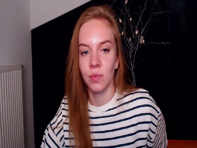 Live sex webcam photo for HappySecret_ #271317492