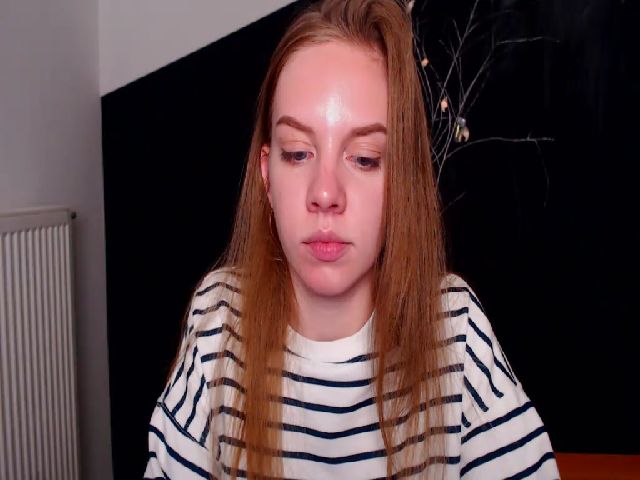 Live sex webcam photo for HappySecret_ #271317933