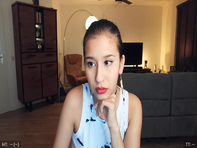 Live sex webcam photo for MissFine #271303093