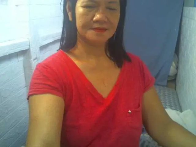 Live sex webcam photo for sexxyicee69 #271302916