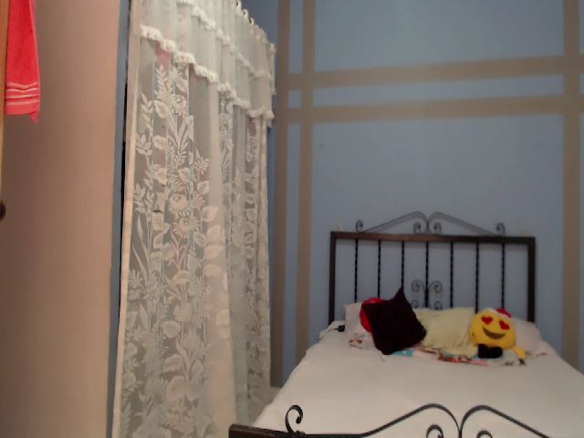 Live sex webcam photo for Eli_machado23 #271312737