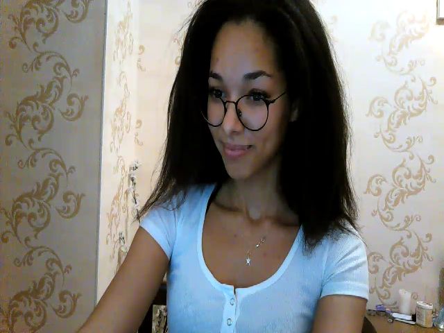 Live sex webcam photo for Carmel_Dee #271311763