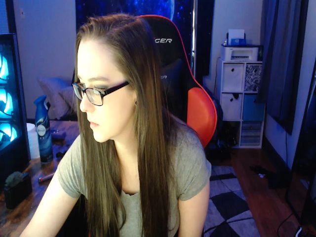 Live sex webcam photo for xQueenKendrax #271304155