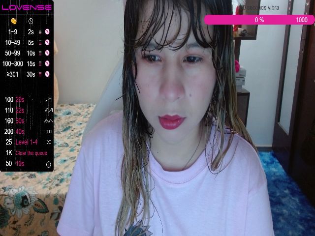 Live sex webcam photo for Wanda_3 #271310704