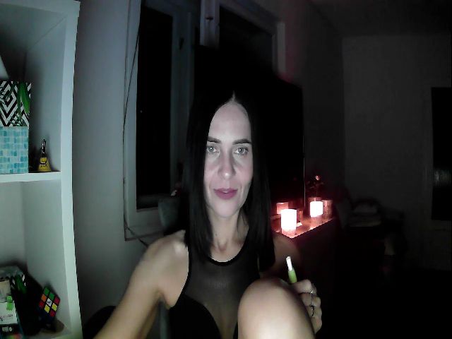 Live sex webcam photo for Beatrice_18 #271318090