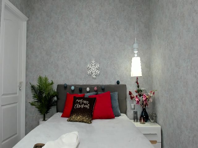 Live sex webcam photo for GiaVegas #271316298