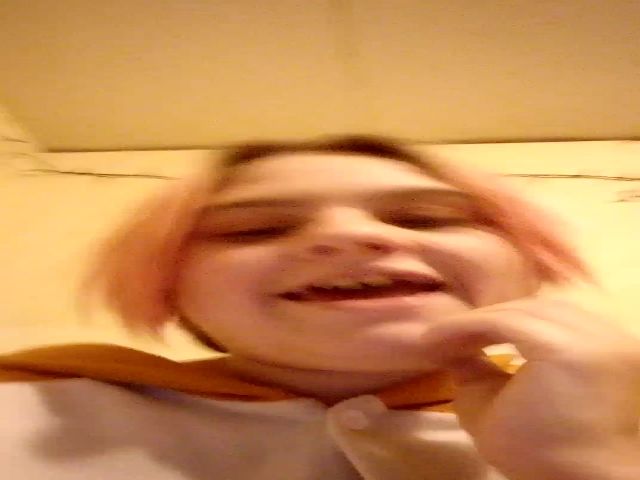 Live sex webcam photo for Lucikitten1 #271307173