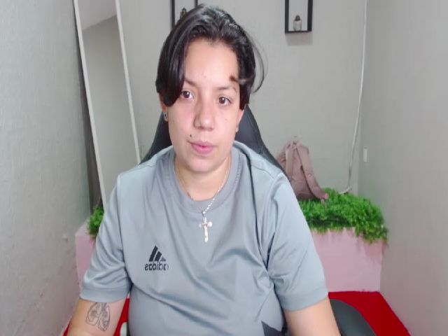 Live sex webcam photo for ROUSE_LR #271311233