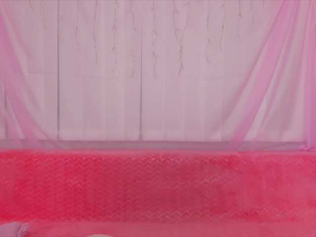 Live sex webcam photo for NicaNola #271313419