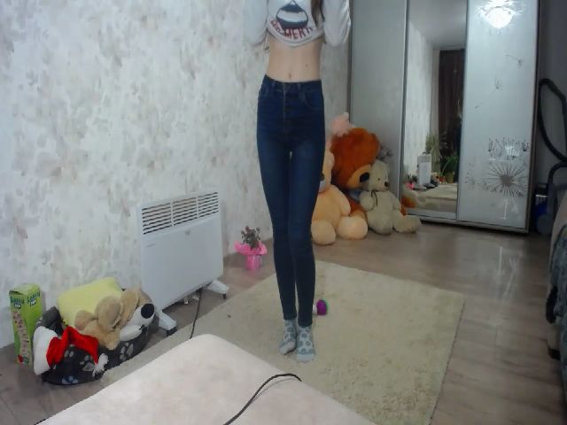 Live sex webcam photo for RunawayMilly #271303114