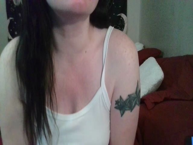 Live sex webcam photo for HarleyStar82 #271316626