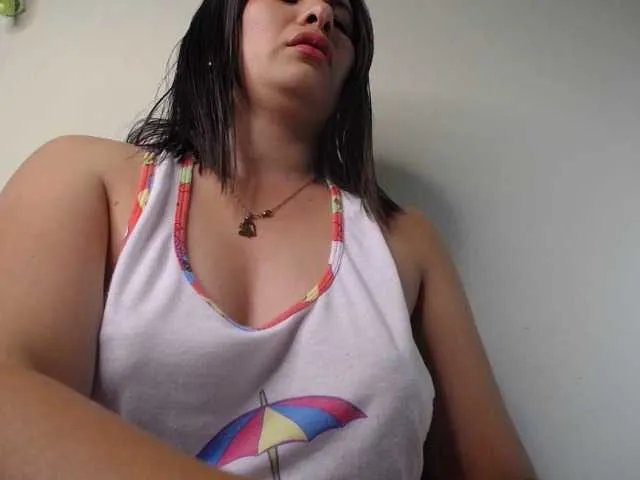 Live sex webcam photo for alexabeals #271314089