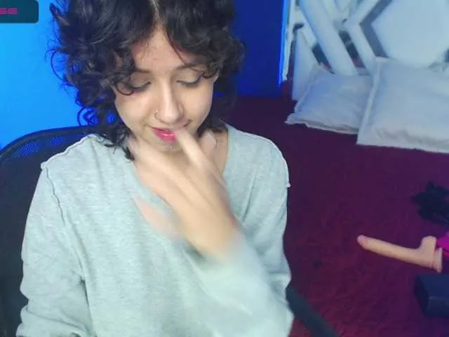 Live sex webcam photo for ConnieUzumaki #271314905