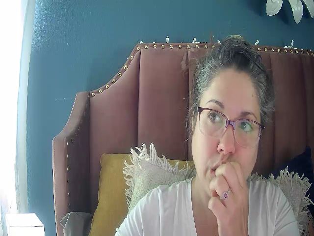 Live sex webcam photo for Laural55 #271313125