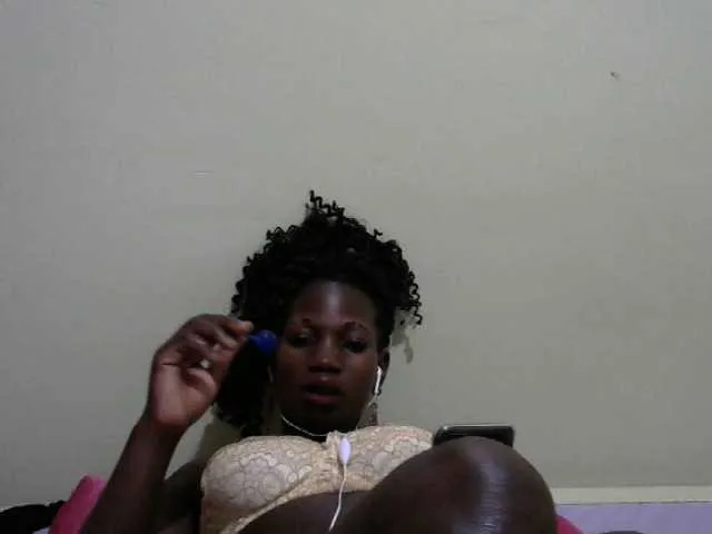 Live sex webcam photo for prettyna #271302925