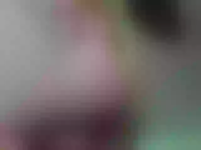 Live sex webcam photo for KayaLuan #271309335