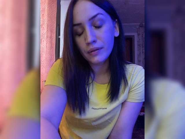 Live sex webcam photo for -Bombshell- #271309174