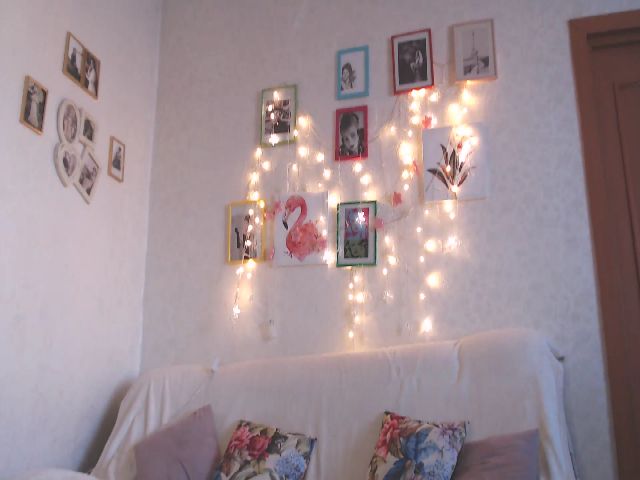 Live sex webcam photo for Kitty_Tat #271308110