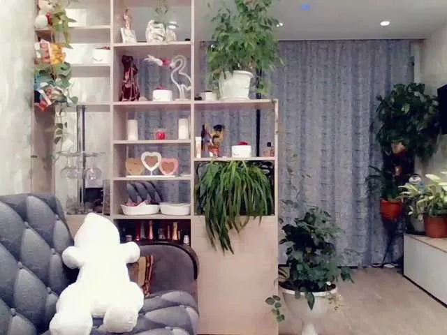 Live sex webcam photo for RealWorker #271309277