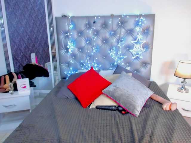 Live sex webcam photo for AnaisGarcia #271323910