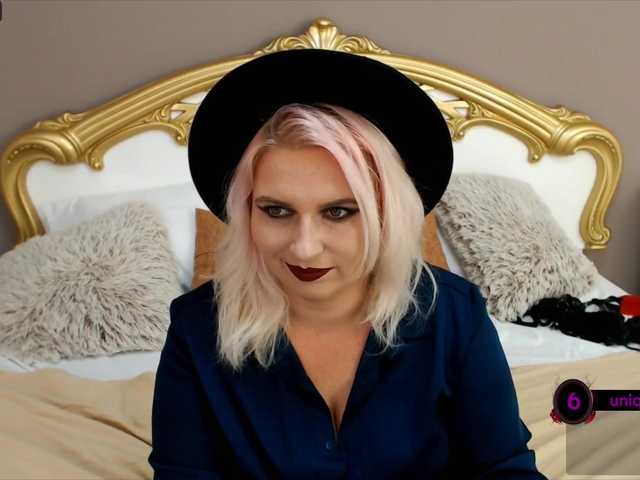 Live sex webcam photo for Vanessa-Vega #271323670