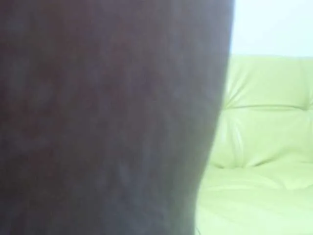 Live sex webcam photo for Kayla02 #271331088