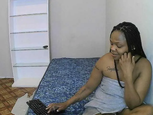 Live sex webcam photo for BlackMagic357 #271319548