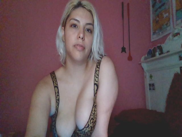 Live sex webcam photo for indicamoon #271321354