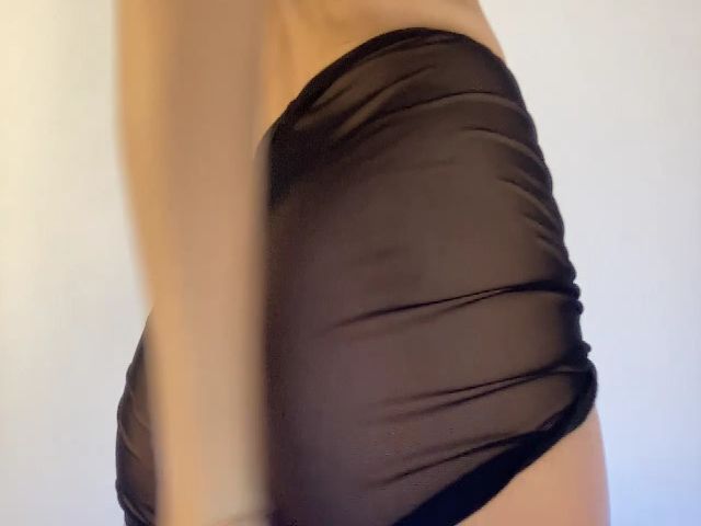 Live sex webcam photo for SweetTits20 #271332559