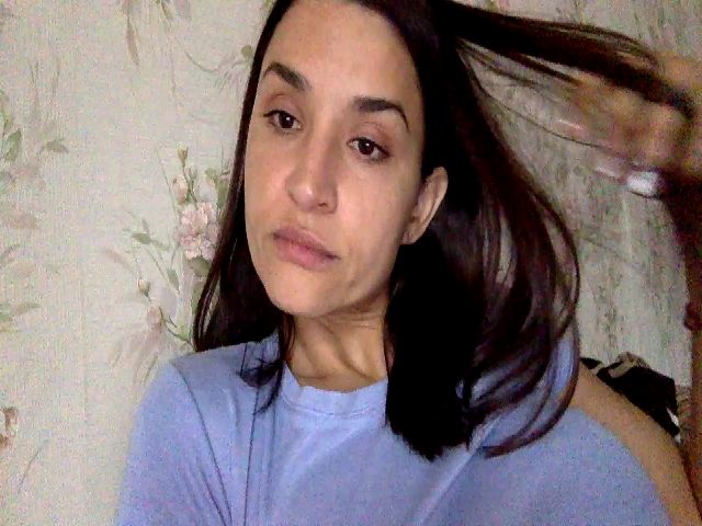 Live sex webcam photo for JolyBoss #271325812