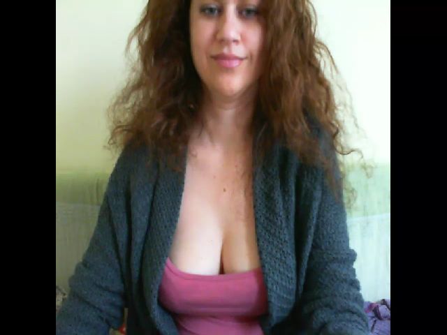 Live sex webcam photo for Aronia #271327215