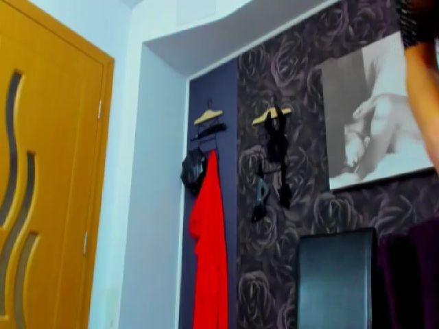 Live sex webcam photo for AlphaWoman #271321599